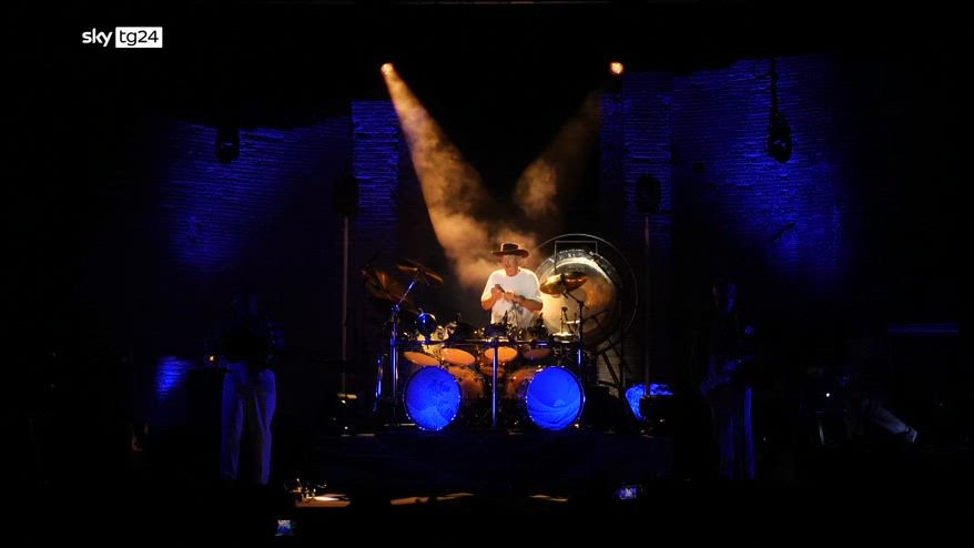 Nick Mason A Pompei Anni Dopo Il Live Dei Pink Floyd Video Sky