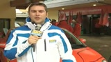 La Ferrari ''scalda'' i motori sulla neve 