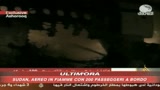 Sudan, aereo prende fuoco