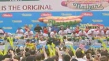 Usa, 64 hot dog in 11 minuti