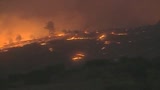 Rodi, le fiamme avanzano