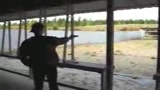 23/09/2008 - Finlandia, studente spara e causa strage: almeno 9 vittime