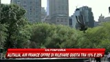 David Blaine, da due giorni a testa in giù