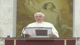Papa: Malati inguaribili non vanno abbandonati
