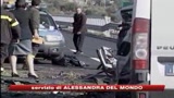 Schianto sulla Basentana, gravi le condizioni dei 3 feriti