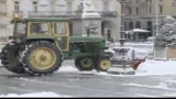 Neve, pioggia e disagi in tuta Italia, forte vento a Milano