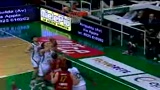 Tusek trascina l'Air: Pesaro battuta 82-78