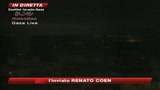 Gaza City in fiamme, forti esplosioni e violenti scontri