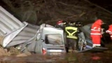 Maltempo, frana sull'A3: travolto furgone, 2 morti