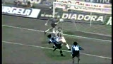 Le burle nel calcio non hanno limiti