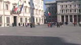 Scioperi, il governo va avanti con la riforma