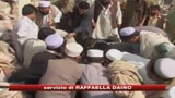 27/03/2009 - Pakistan, attentato suicida contro moschea