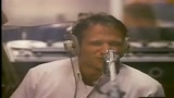 GOOD MORNING, VIETNAM - il trailer