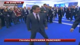 Nato, la Merkel aspetta ma Berlusconi è al telefono