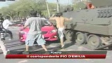 Caos in Thailandia, i soldati sparano sui dimostranti
