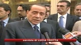 04/05/2009 - Veronica sobillata da sinistra. Pd: premier patetico 