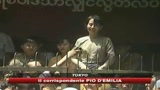 Aung San Suu Kyi resta in carcere