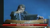 In Italia non c'è povertà. Brunetta contestato