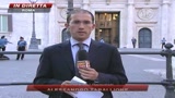 Gheddafi ritarda, Fini annulla incontro alla Camera