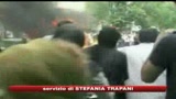 Iran, scontri di piazza. Centinaia di arresti