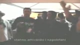 Magliette e sfottò, così Napoli risponde a Salvini