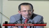 Boffo, dimissioni e accuse. E' bufera politica