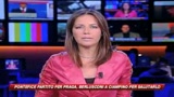 Berlusconi saluta il Papa all'aeroporto di Ciampino