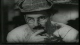 UNA NOTTE SUI TETTI - IL TRAILER