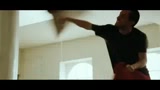 MAMMOTH - il trailer