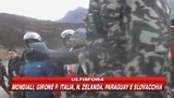 04/12/2009 - Nepal, ministri sull'Everest per allarme clima