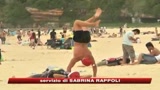 Natale nel mondo: dai bikini australiani alla neve Usa