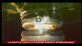 Lo shuttle lascia la stazione spaziale internazionale