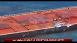 05/04/2010 - Australia, lotta per salvare la barriera corallina dal cargo in panne