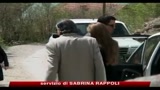 06/04/2010 - Angelina Jolie e Brad Pitt visitano i rifugiati in Bosnia