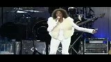 Whitney Houston di nuovo in concerto dopo il ricovero