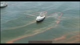 Marea nera, intoppi nel calare cupola d'acciaio
