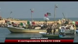 Gaza, flotta umanitaria ferma in acque internazionali