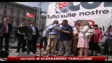 PD e galassia sinistra in piazza con la CGIL