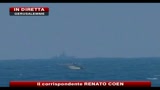 14/07/2010 - Nave Libica a Gaza ferma in mare per guasto motore