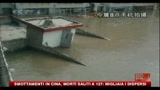 Smottamenti in Cina, morti saliti a 127: migliaia di dispersi