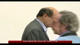 Opposizione: da governo indecorosa caccia al voto