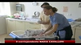 Muore dopo parto trigemellare a Milano, marito accusa i medici