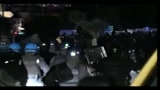 Terzigno. sassi contro la troupe di Sky TG24