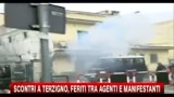 21/10/2010 - Scontri Terzigno, feriti tra agenti e manifestanti