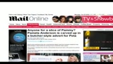 Pamela Anderson si spoglia per difendere gli animali