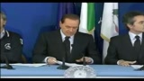 28/10/2010 - Rifiuti, Berlusconi tra 3 giorni Napoli sarà pulita