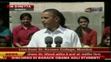07/11/2010 - India, Michelle Obama balla scalza con 30 bambini