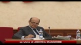 Mozione di sfiducia da PD e IDV al governo