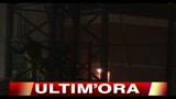 Brescia, le prime immagini degli immigrati scesi dalla gru