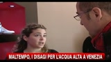 Maltempo, i disagi per l'acqua alta a Venezia